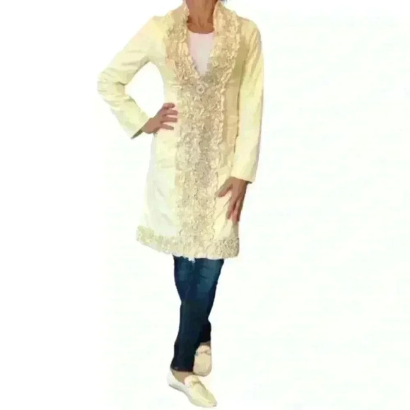 Love Moschino Vintage Women's Cream Ruffled & Belted Coat Size US 12 Fits Like 6 - Picture 1 of 9